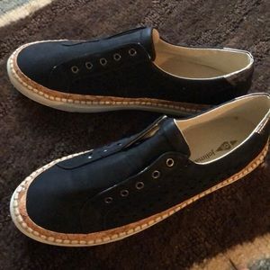 Jolimall NWOT slip on sneakers shoes